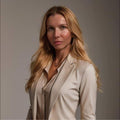 Dr. Leticia Pestova